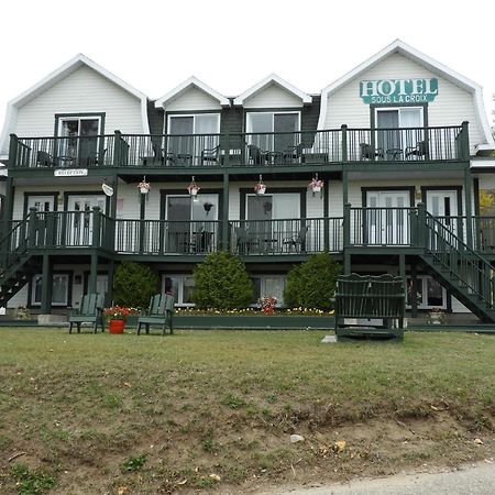 Hotel Sous La Croix 152725 Tadoussac Luaran gambar