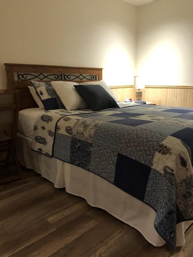 Hotel Sous La Croix 152725 Tadoussac Luaran gambar