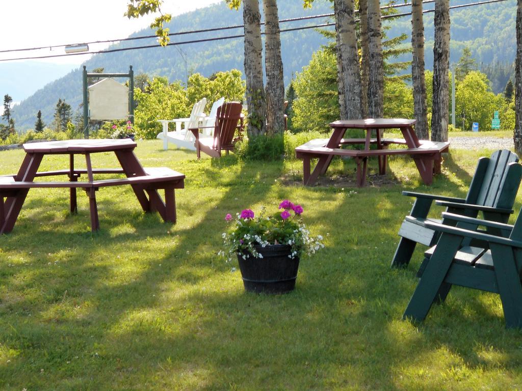 Hotel Sous La Croix 152725 Tadoussac Luaran gambar