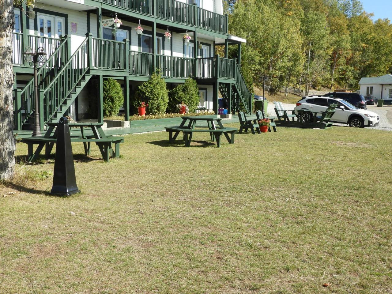 Hotel Sous La Croix 152725 Tadoussac Luaran gambar