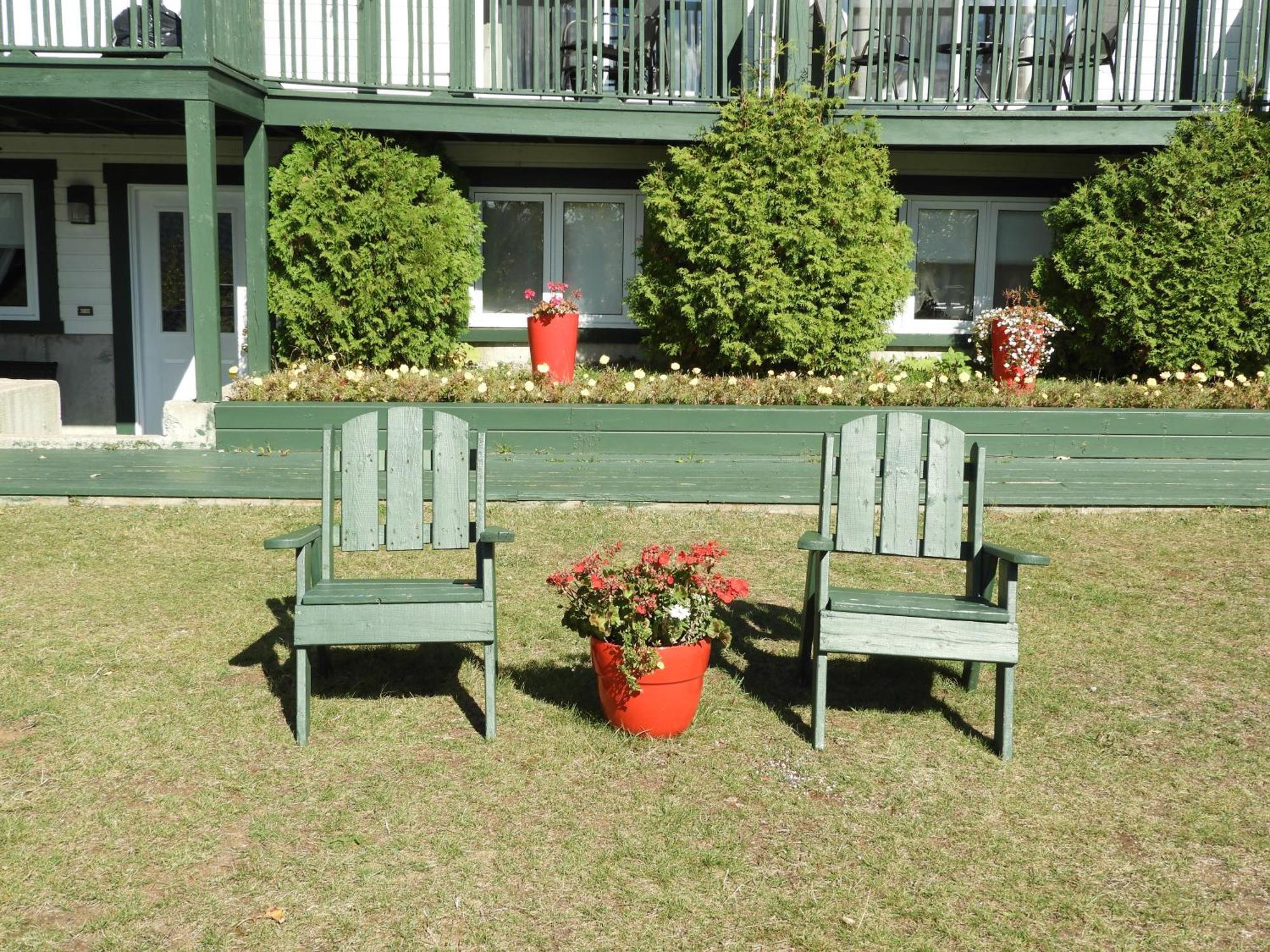 Hotel Sous La Croix 152725 Tadoussac Luaran gambar