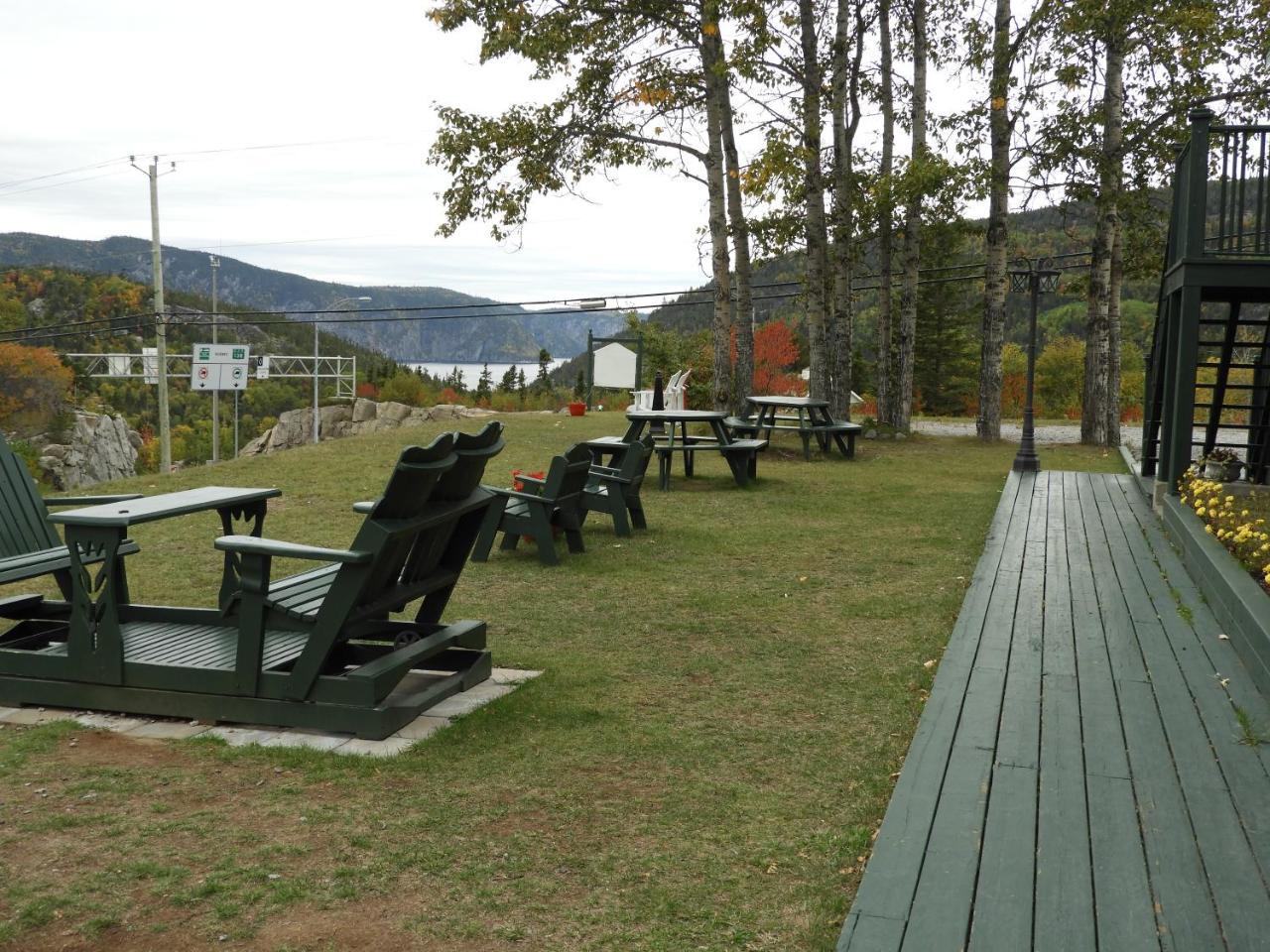Hotel Sous La Croix 152725 Tadoussac Luaran gambar